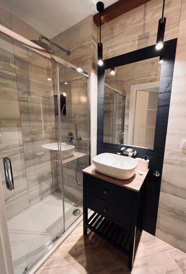 Apartament Angielska Grobla Old Town Apartment กดัญสก์ ภายนอก รูปภาพ