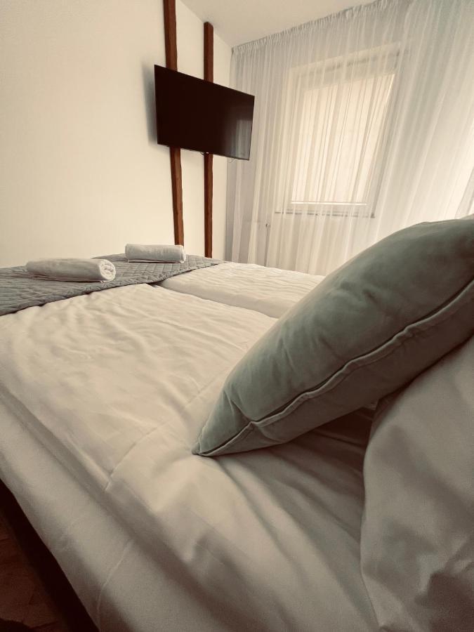 Apartament Angielska Grobla Old Town Apartment กดัญสก์ ภายนอก รูปภาพ